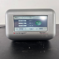 Invitrogen Neon Transfection System image 3